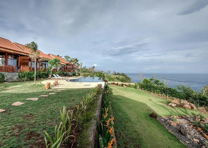 Cove Estate By Manara
